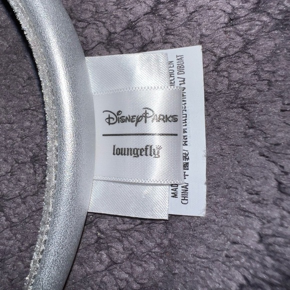 Disney Silver Headband with Iconic Characters main image 12